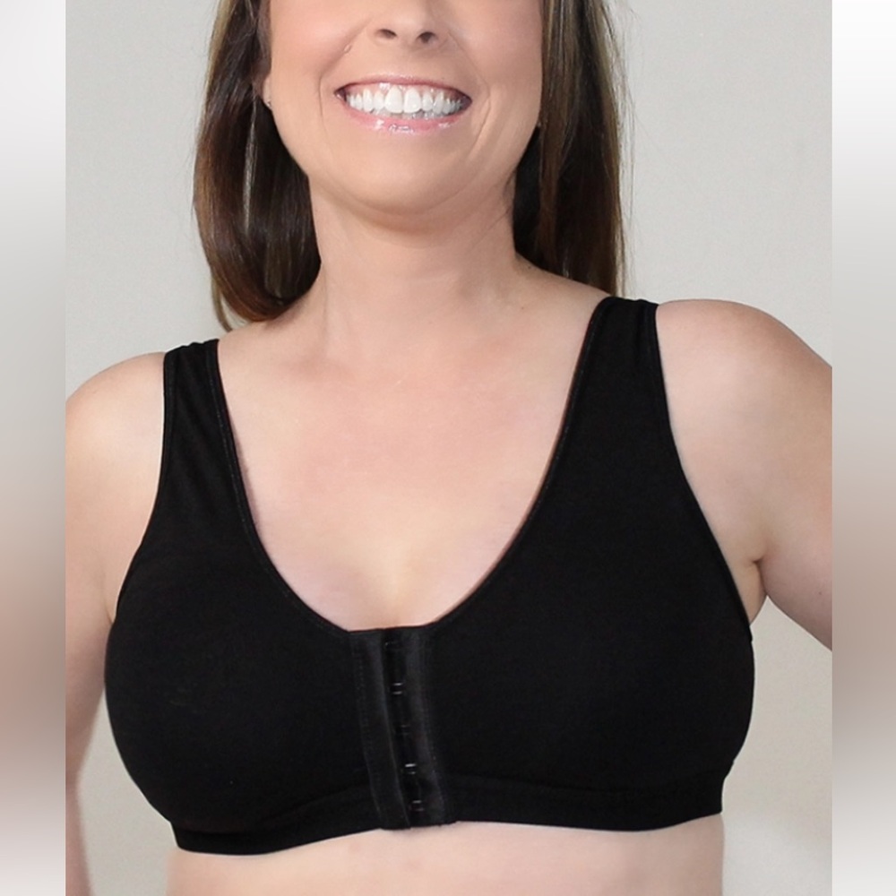 NWT (ABC) #133 Elegant black Front-Closure Bra size 40C